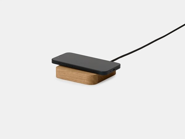 Bezdrátová nabíjecí podložka OakyBlocks Dub