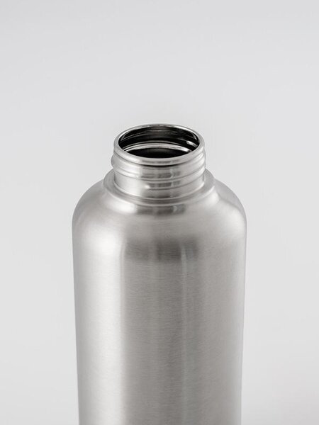 Lehká nerezová lahev EQUA Timeless Steel 600 ml a 1000 ml Objem: 600 ml