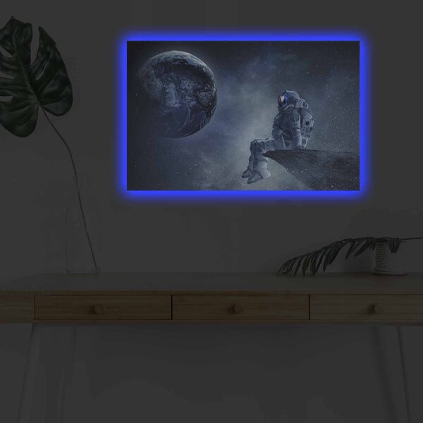 Wallity Obraz s LED osvětlením ASTRONAUT VE VESMÍRU II 45 x 70 cm
