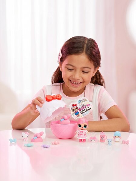 Sinsay - Kulička překvapení L.O.L. Surprise Loves Hello Kitty – sběratelská figurka - vícebarevná