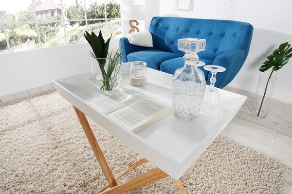 Bílý dřevěný konferenční stolek s podnosem Scandinavia 40 x 60 cm »