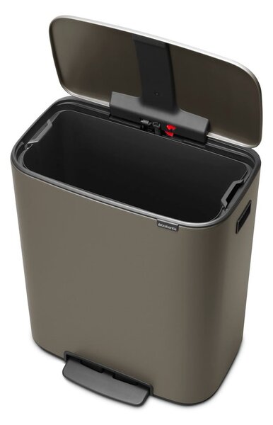 Šedý nášlapný ocelový odpadkový koš 60 l Bo – Brabantia