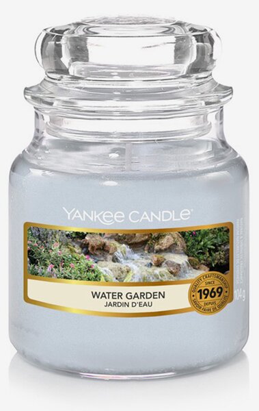 Yankee Candle vonná svíčka Water Garden Classic malý