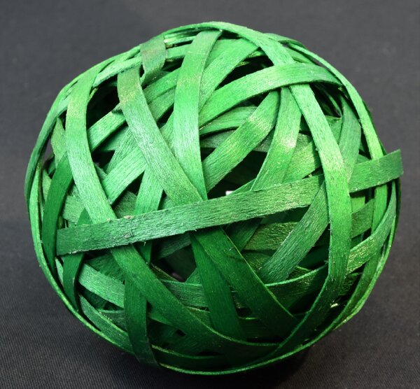Vingo Zelená dekorační koule z dřevěných lupínků 2 ks - 10 cm