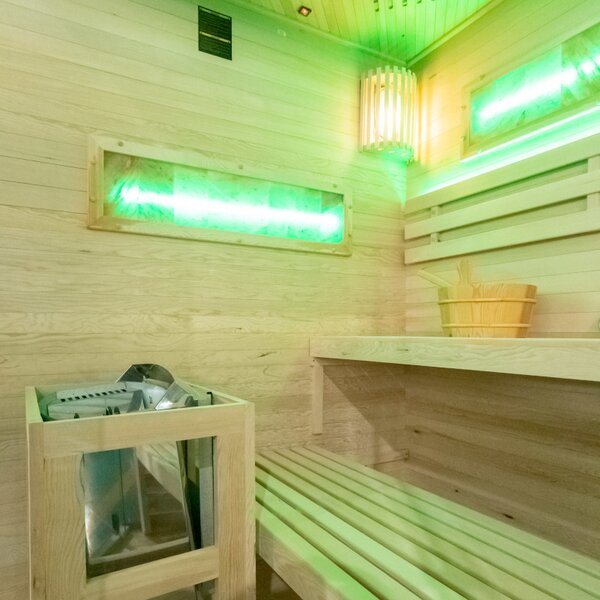 BPS-koupelny Finská sauna Relax HYD-6194 150x150, 4-5 osob