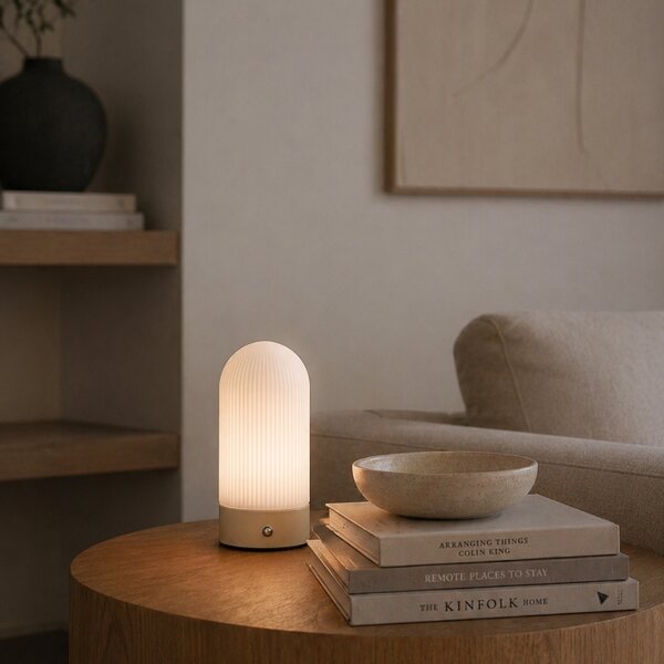 Nordic Living Béžová kovová nabíjecí stolní LED lampa Shifo