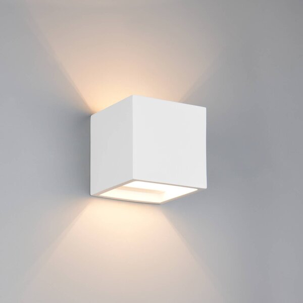 Trio Lighting Nástěnné světlo Dadi, bílé, šířka 11 cm, sádra, Bílá / opál, Obývací pokoj / jídelna, Sádra / hlína, Moderní, Nástěnné svítidlo