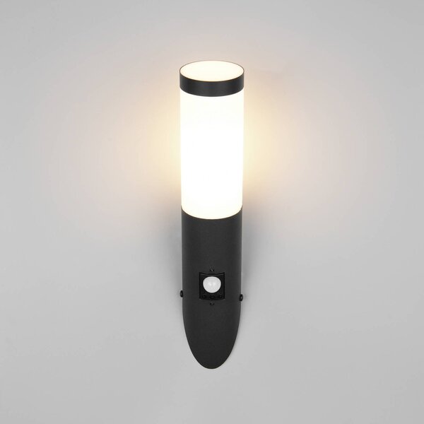 Trio Lighting Venkovní nástěnné svítidlo Trioto, matná černá, 39 cm nerezová ocel, senzor, Černá, Nerezová ocel, Moderní