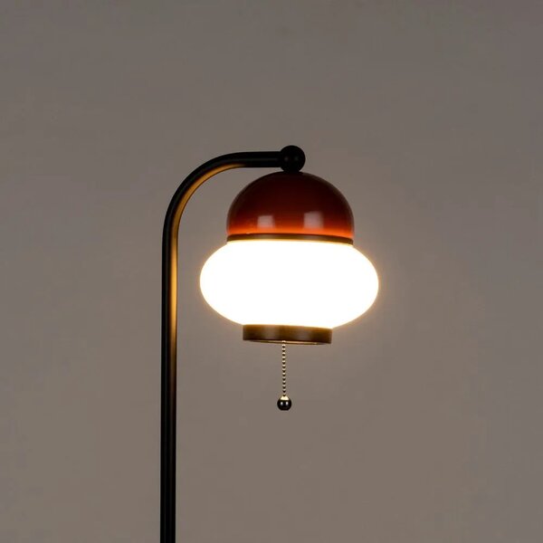 Zuiver Červená kovová stojací lampa BUMBLE 130 cm