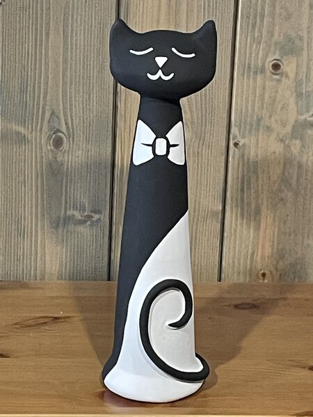 Kocour Elegán – minimalistická keramická soška