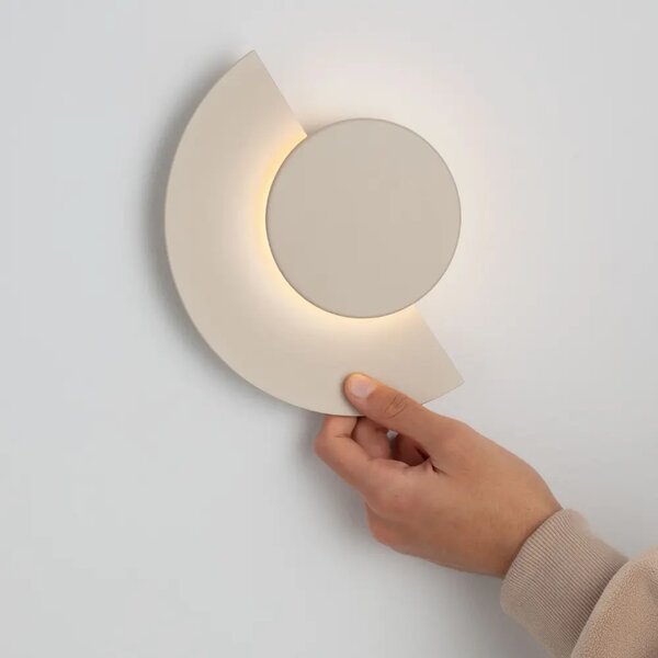 Nova Luce Pískově hnědé kovové venkovní nástěnné LED světlo Gloo 17 cm
