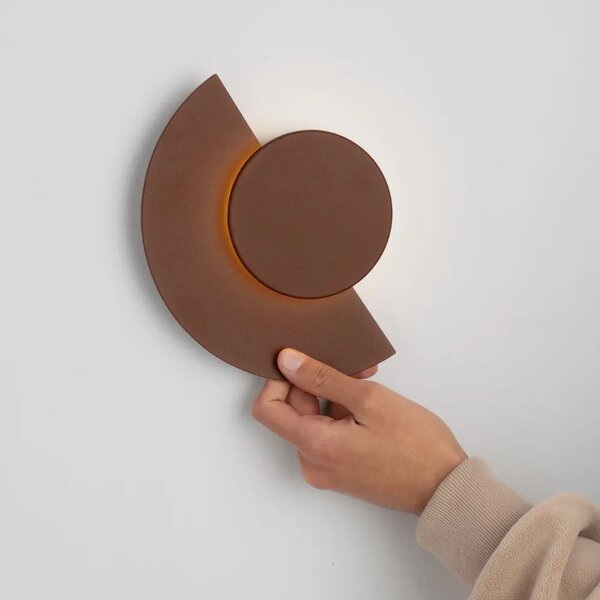 Nova Luce Hnědé kovové venkovní nástěnné LED světlo Gloo 17 cm
