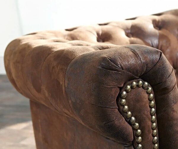 Chesterfield Bis Křeslo hnědé Gobi s puncy
