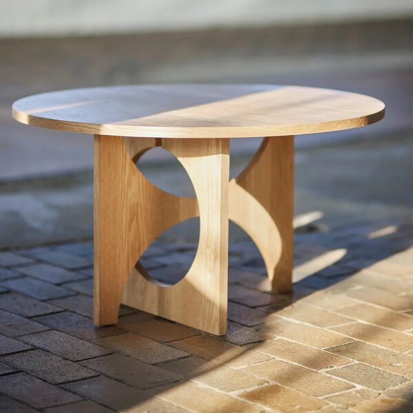 Bloomingville Dřevěný konferenční stolek Alden 80 cm