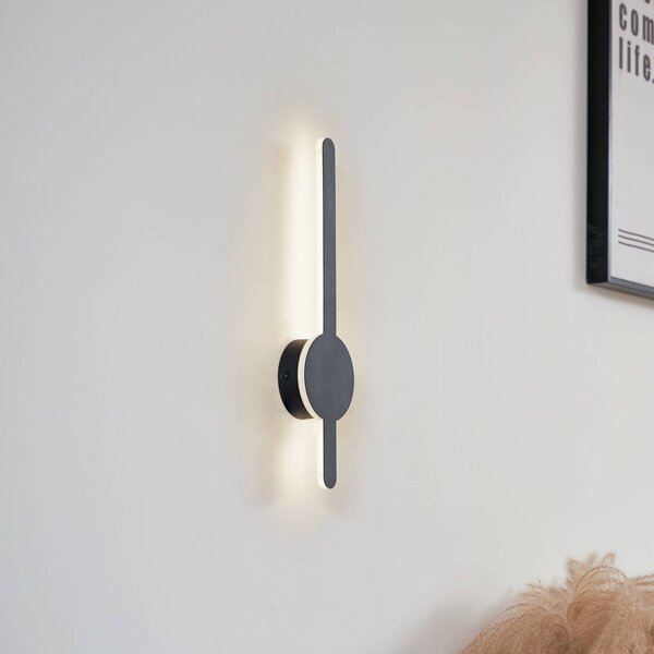 Lindby Nástěnné LED svítidlo Borian, černá barva, hliník, 40 cm, Černá, Obývací pokoj / jídelna, Plast, Moderní