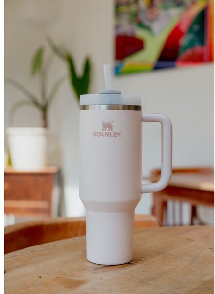 Světle růžová termoska s brčkem z nerezové oceli 1,18 l Quencher H2.0 FlowState Tumbler Rose Quartz – Stanley