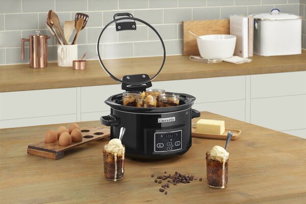 CrockPot Pomalý hrnec 4,7 l černý, časovač (CSC052X)