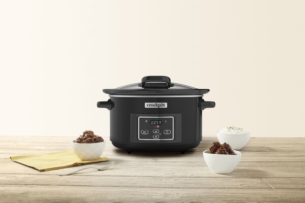 CrockPot Pomalý hrnec 4,7 l černý, časovač (CSC052X)