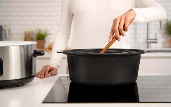 Pomalý hrnec CrockPot na vaření a dušení 6,5 l (CSC112X)