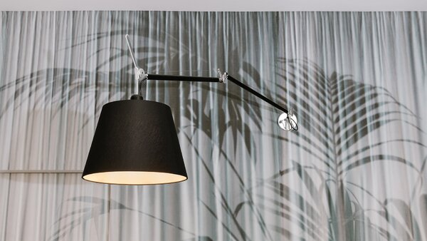 Artemide Designová nástěnná lampa Tolomeo Mega Wall, 1xE27, černá Materiál stínidla: Hedvábná saténová textilie, Průměr stínidla: 32 cm