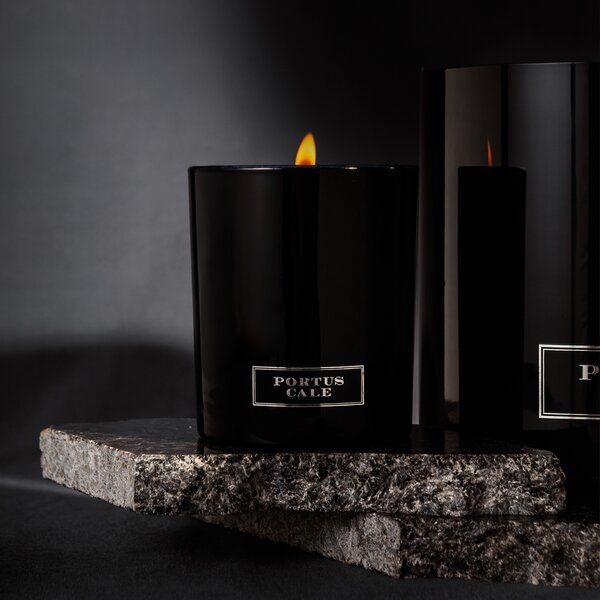 CASTELBEL Portus Cale Black Edition Vonná svíčka, 210 g