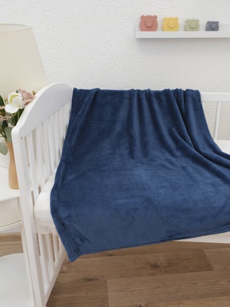 MK Lůžkoviny Dětská deka do postýlky mikroplyš Exclusive 80 × 100 cm – Laura námořnická modrá