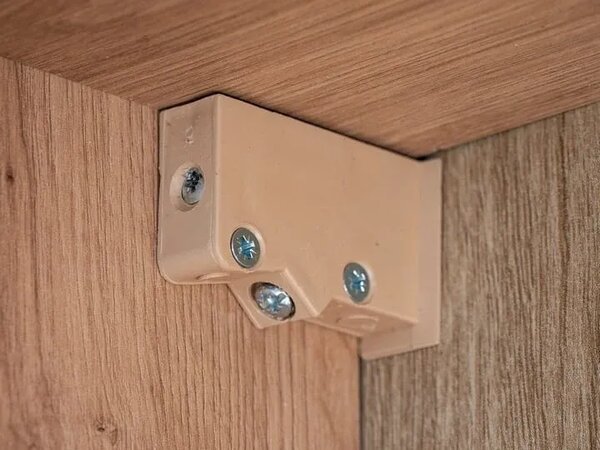 Szynaka Závěsná koupelnová skříňka se zrcadlem Sintra 840 60 cm dub Artisan