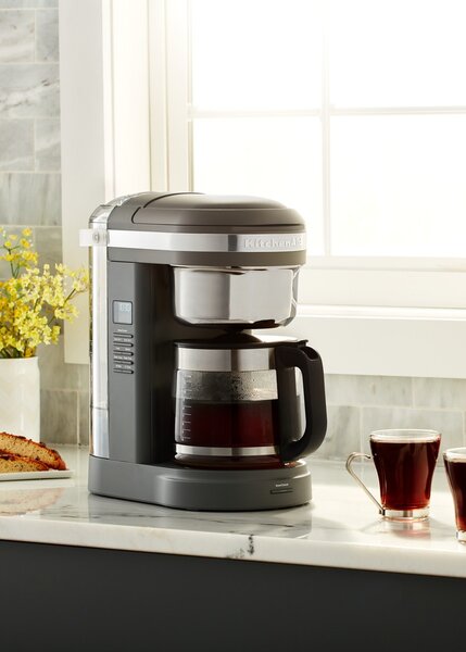 Kávovar KitchenAid překapávač 5KCM1209 - královská červená