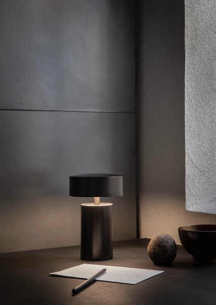 Audo Copenhagen Stolní lampa Column - Bronze MN225