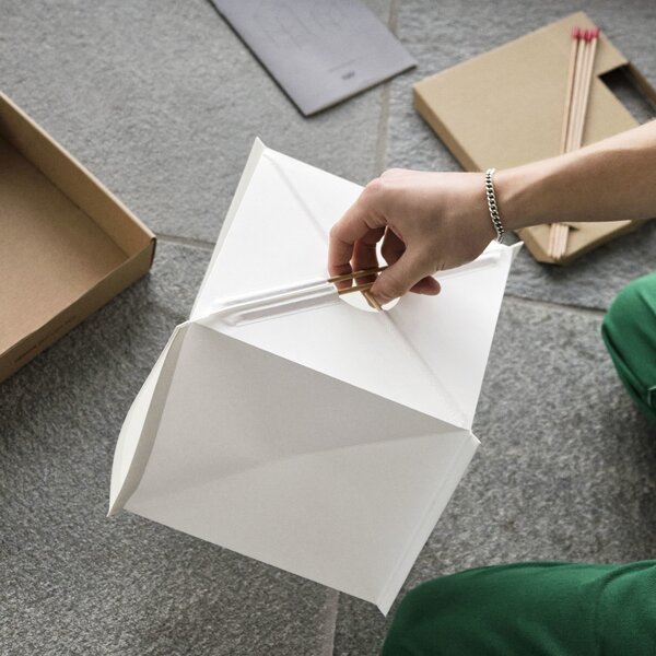 HAY Stolní lampa Paper Cube