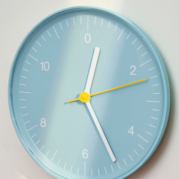 HAY Nástěnné hodiny Wall Clock, Blue