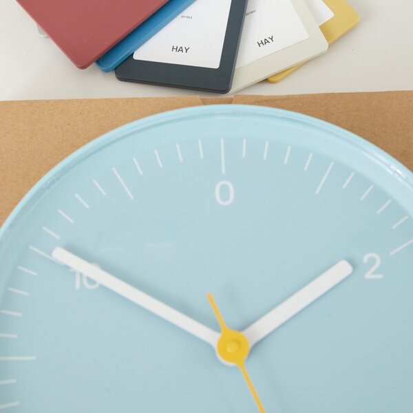 HAY Nástěnné hodiny Wall Clock, Grey