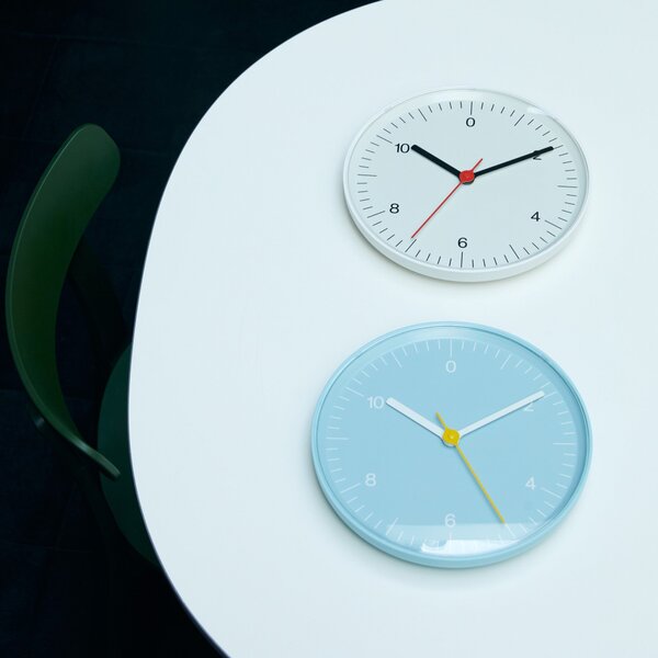 HAY Nástěnné hodiny Wall Clock, White