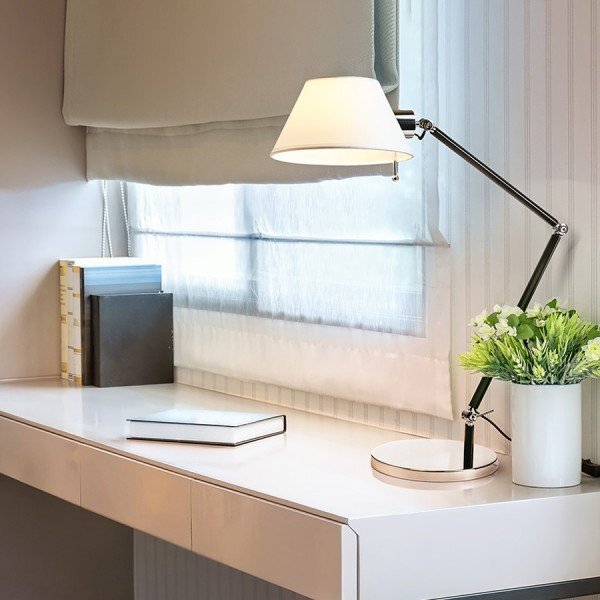 MONTANA stolní bílá/černá chrom 230V E27 28W - RED - DESIGN RENDL