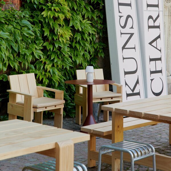HAY Zahradní židle Crate Dining, Pinewood