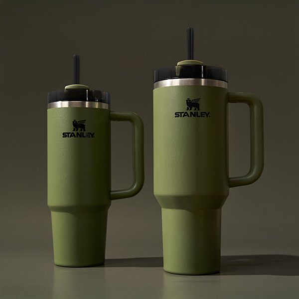 STANLEY Quencher H2.O FlowState Tumbler 1180 ml Dried Pine