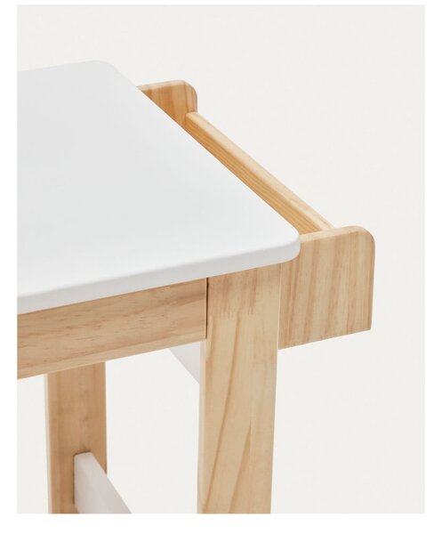 Dětský psací stůl s bílou deskou 40x77 cm Serwa – Kave Home