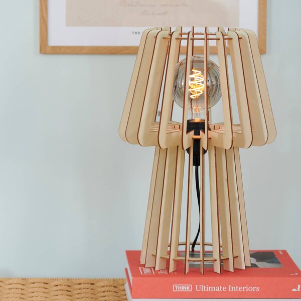 Stolní lampa Groa, světlé dřevo