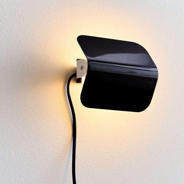 HAY Nástěnná lampa Apex Wall, Oyster White
