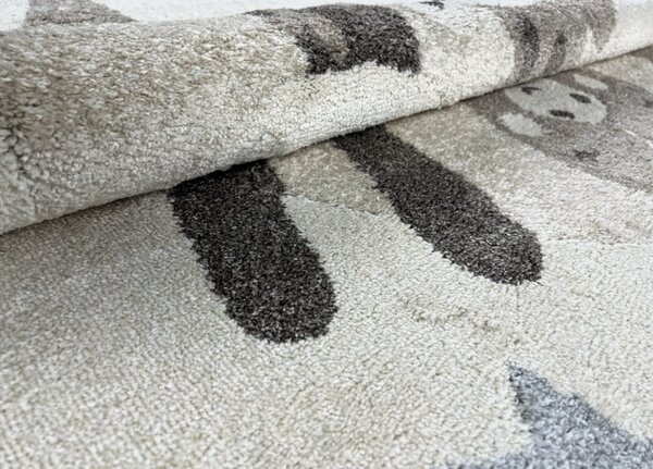 Makro Abra Dětský kusový koberec ANIMAL C5637A 74F 37 Medvídek Žirafa Srneček Zvířátka krémový béžový Rozměr: 80x150 cm