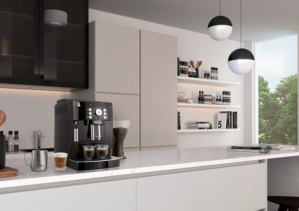 De'Longhi ECAM 22.117 B automatický kávovar + 3 kg kávy ZDARMA