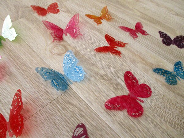 3D motýlci vícebarevní 18 ks 5 až 6,5 cm