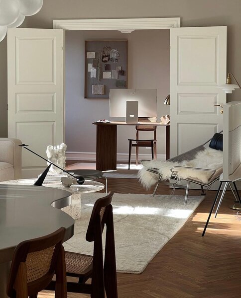 Linie Design Koberec Lineal Sweep White, přírodně bílý Rozměr: 140x200 cm