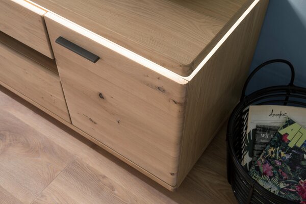 KOMODA POD TELEVIZI, trámový dub, dub bianco, 210/68/50 cm Linea Natura - Komody z masivu
