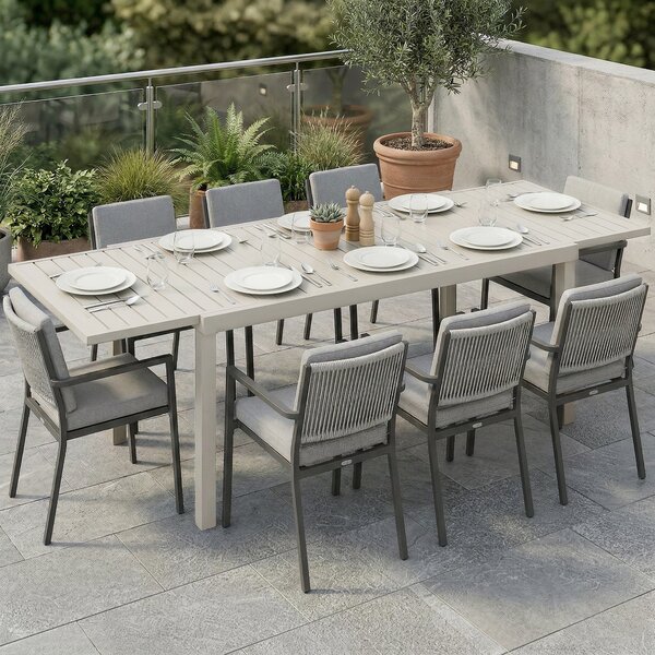 Outsunny rozkládací zahradní jídelní stůl — 150/225 × 85 × 75 cm, hliníková lamelová deska, pro 6–8 osob | Aosom