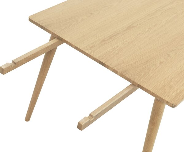 Designový jídelní stůl Tallys 190 cm přírodní dub