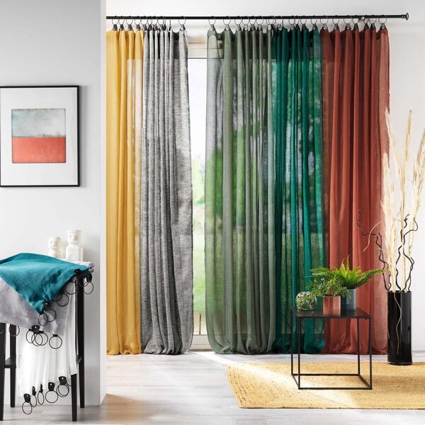Žlutá voálová záclona 140x240 cm Linka – douceur d'intérieur