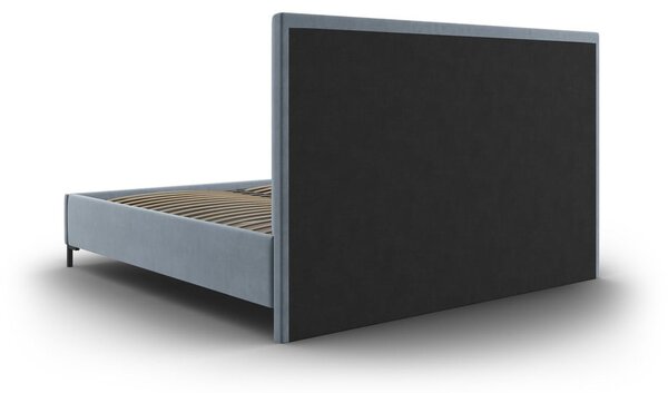 Světle modrá čalouněná dvoulůžková postel s úložným prostorem s roštem 160x200 cm Casey – Mazzini Beds