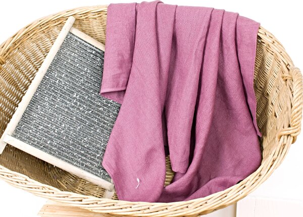 Snový svět Lněný ručník - purpurový Rozměr: 45 x 90 cm
