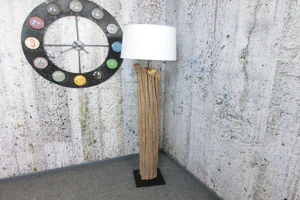 (2818) POWELL - Atraktivní lampa